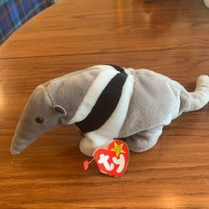 Ty Beannie baby - Ants the aardvark